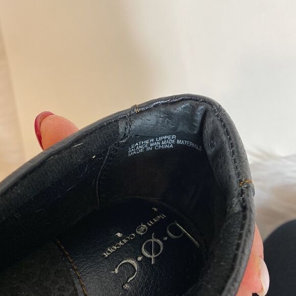 B.O.C. by Born black leather clogs size 8 - Picture 9 of 10